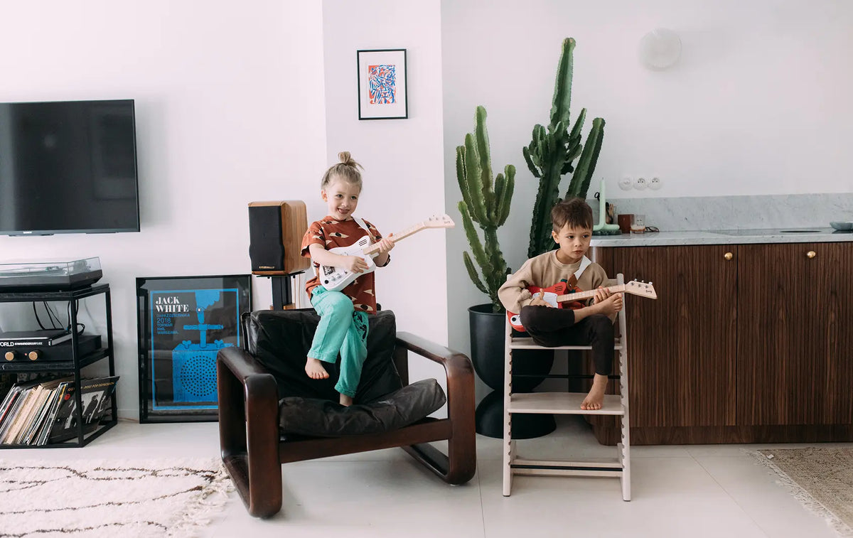 Tripp-Trapp-kultowe-krzesełko-które-rośnie-z-dzieckiem BÉBÉ Concept
