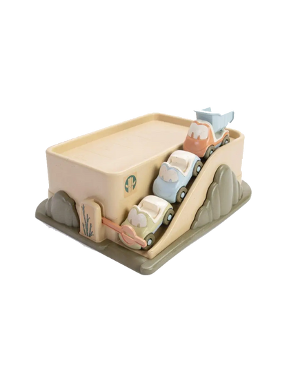 garaż z 3 autkami z Bio plastiku Dantoy BEBE Concept 
