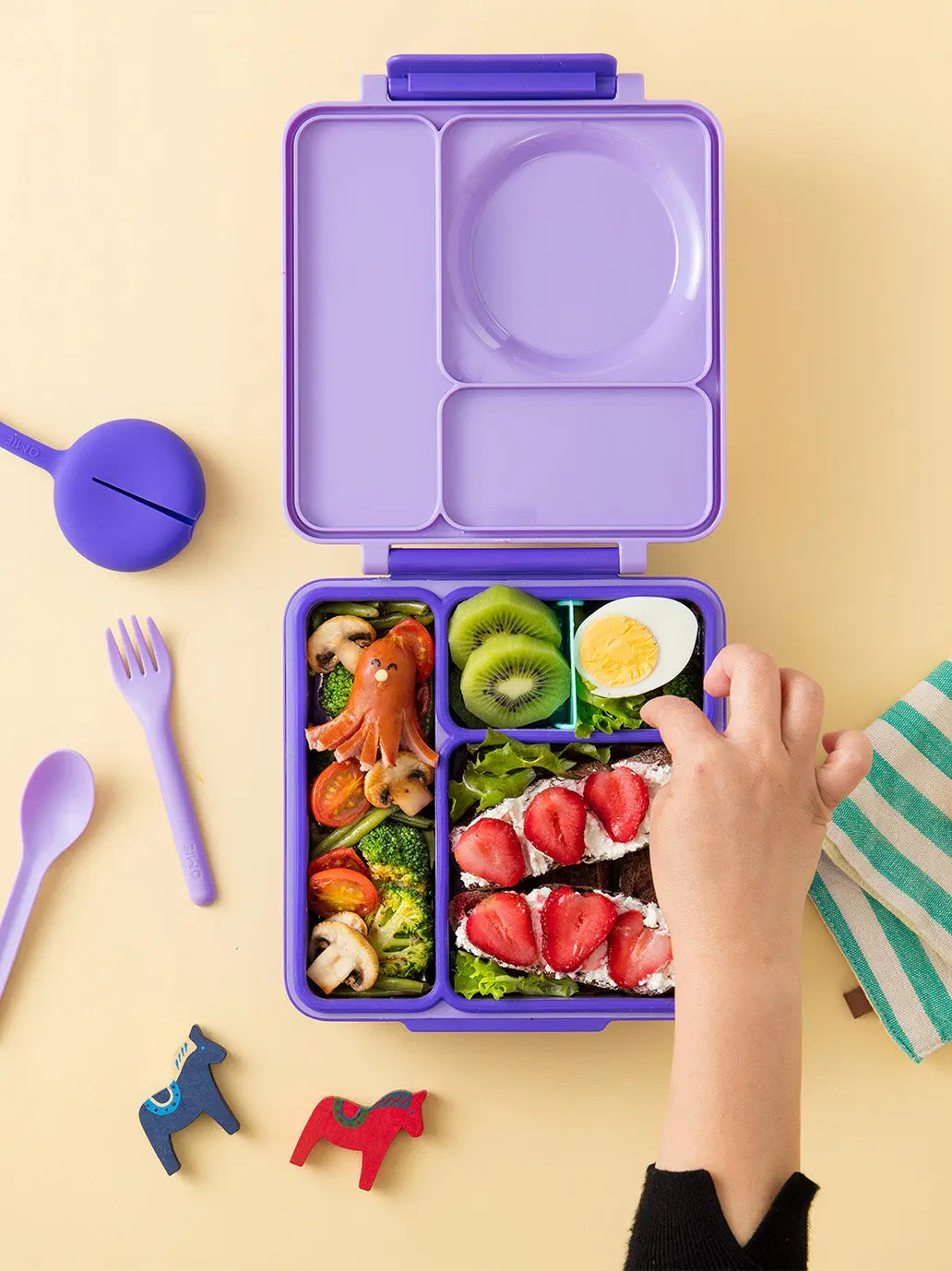 OmieBox lunchbox z termosem i przegródkami OMIE BEBE Concept 