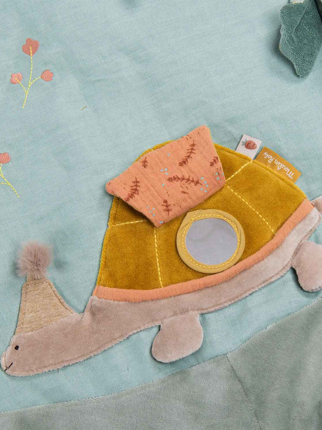 Mata sensoryczna Activity Playmat Moulin Roty BEBE Concept 