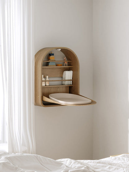 Składany stół do przewijania Kai Wall Changing Table Kas Kopenhagen BEBE Concept 