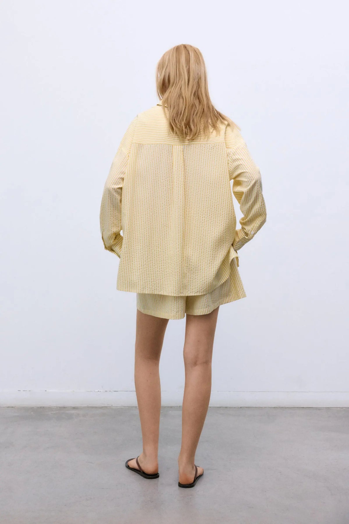 Alheli Woman Short Mimosa Yellow Stripes The New Society BEBE Concept 