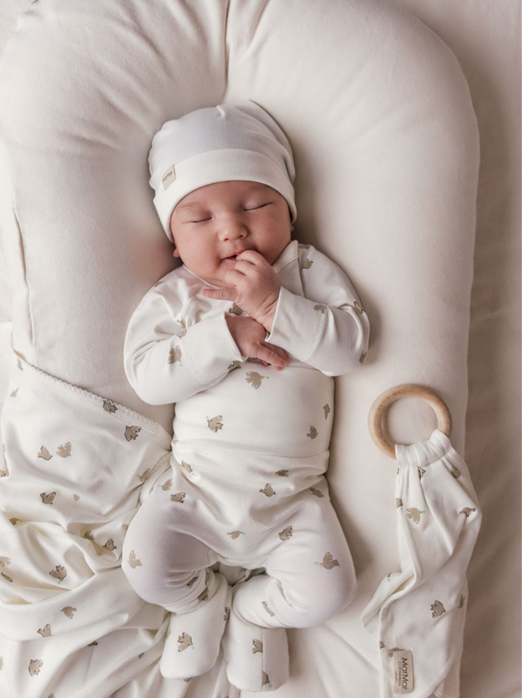 Czapeczka niemowlęca Aiko Modal MarMar Copenhagen BEBE Concept 
