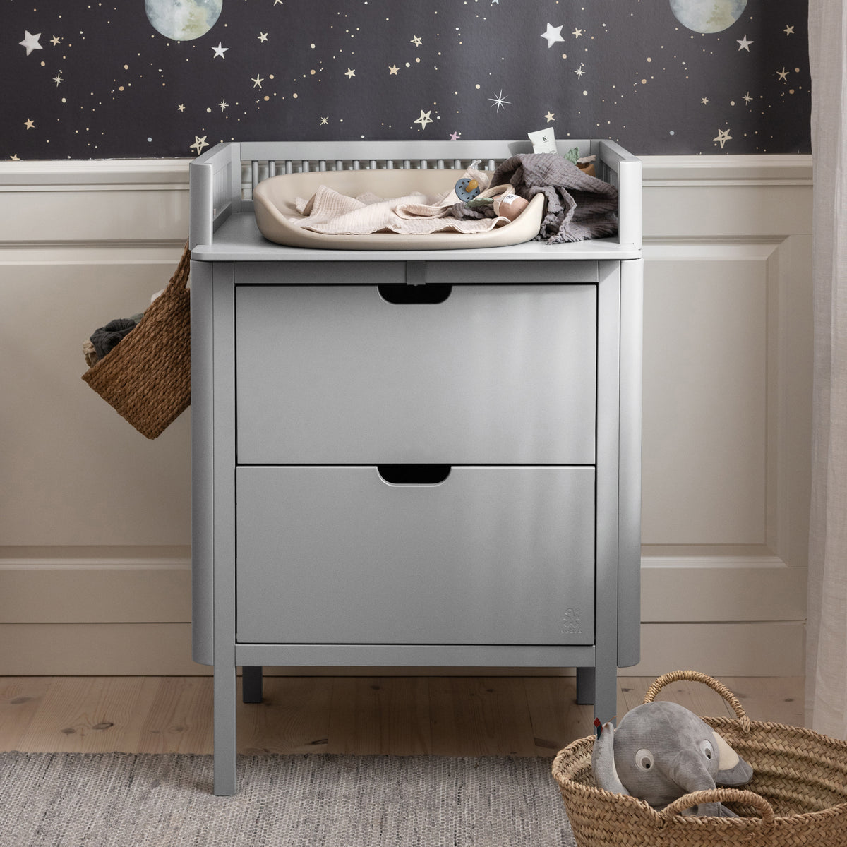 Changing unit with drawers GREY