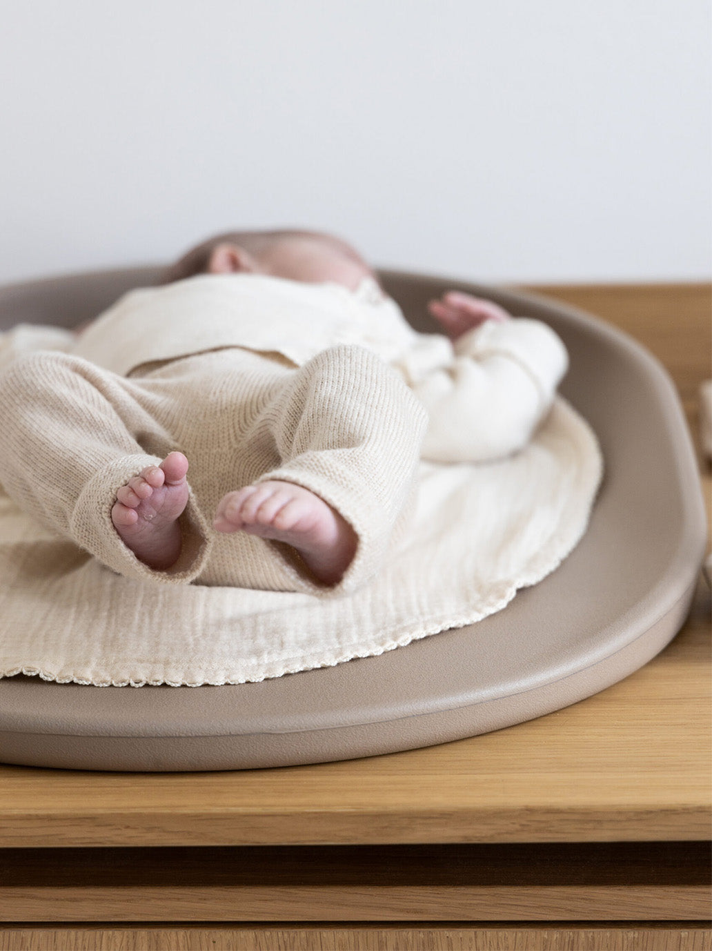 Piankowa mata do przewijania Kai Changing Mat Kas Kopenhagen BEBE Concept 