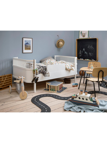 Tablica do pisania kredą w drewnianej ramie Sebra BEBE Concept 