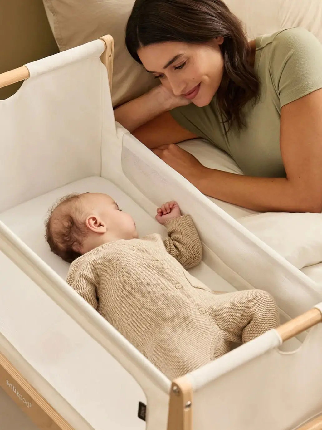 Wielofunkcyjne łóżeczko SnuzPod5 Snüz BEBE Concept 