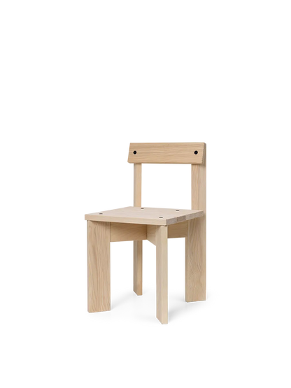 drewniane krzesło dziecięce Ark Chair Ferm Living BEBE Concept 