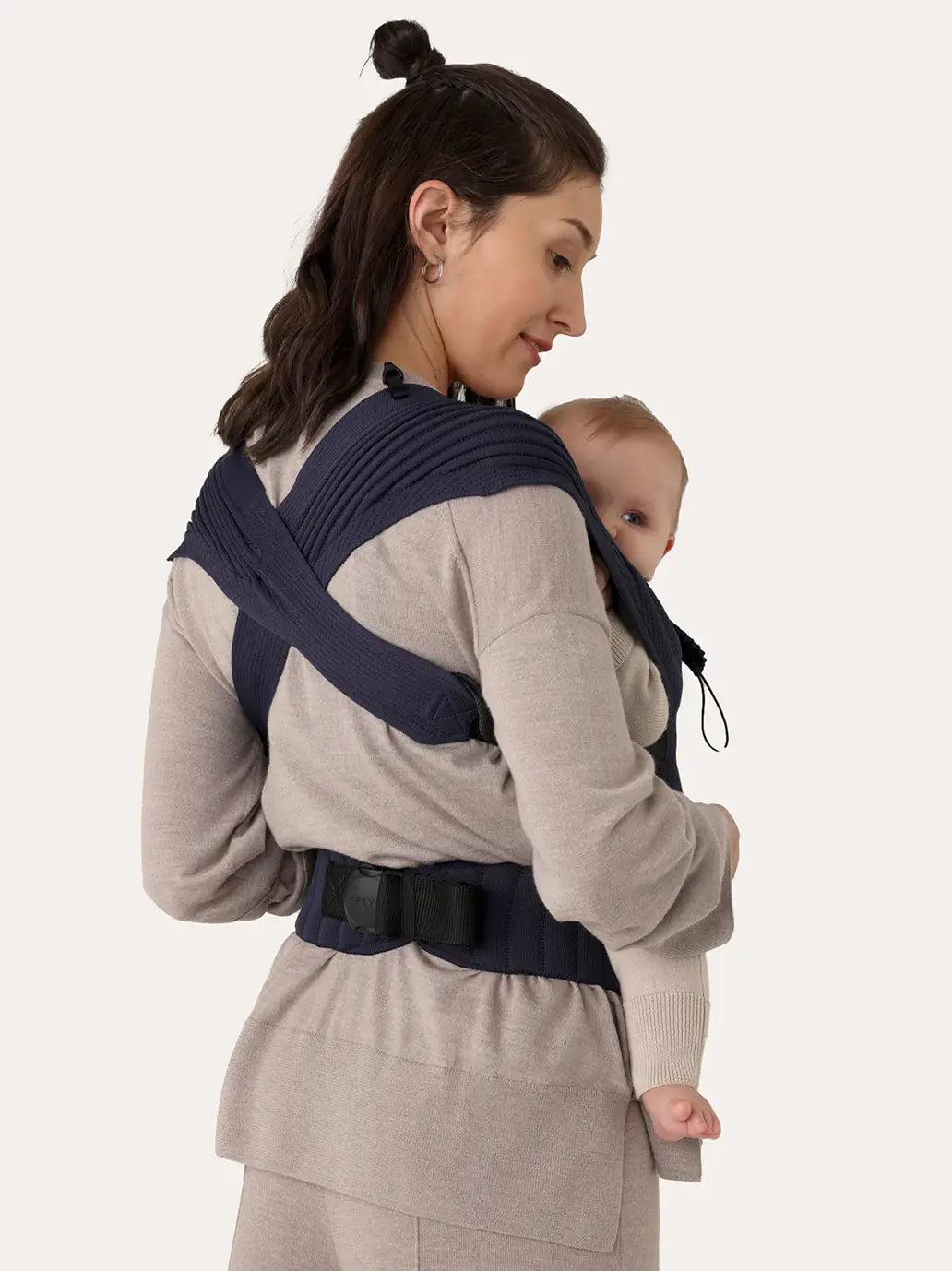 Ergonomiczne nosidełko niemowlęce 0+ Flybaby BEBE Concept 