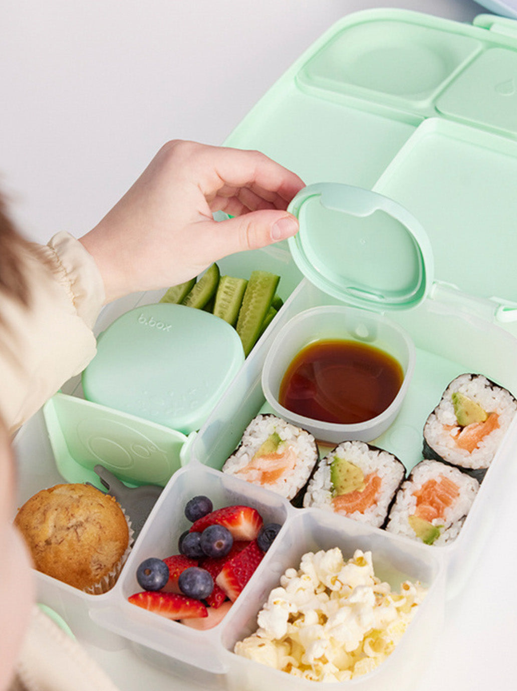Duży szczelny lunchbox z przegródkami B.Box BEBE Concept 
