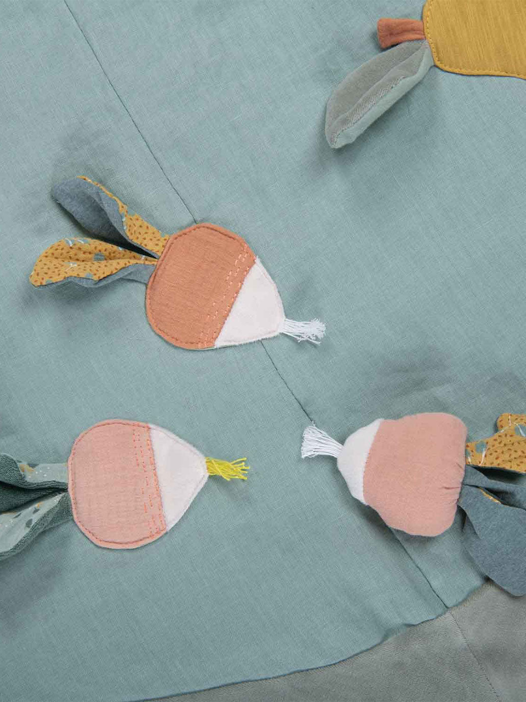 Mata sensoryczna Activity Playmat Moulin Roty BEBE Concept 