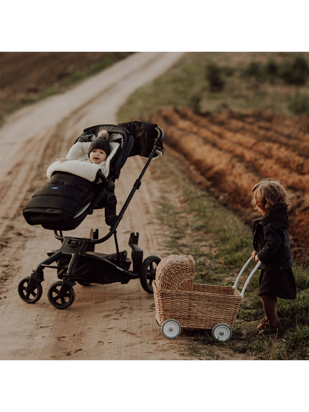 Powiększany śpiworek z wełną do wózka iGrow Aspen Zaffiro BEBE Concept 