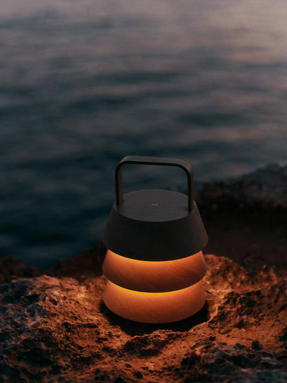 Bezprzewodowa lampa Luver Portable Lamp Ferm Living BEBE Concept 