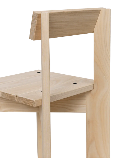 drewniane krzesło dziecięce Ark Chair Ferm Living BEBE Concept 