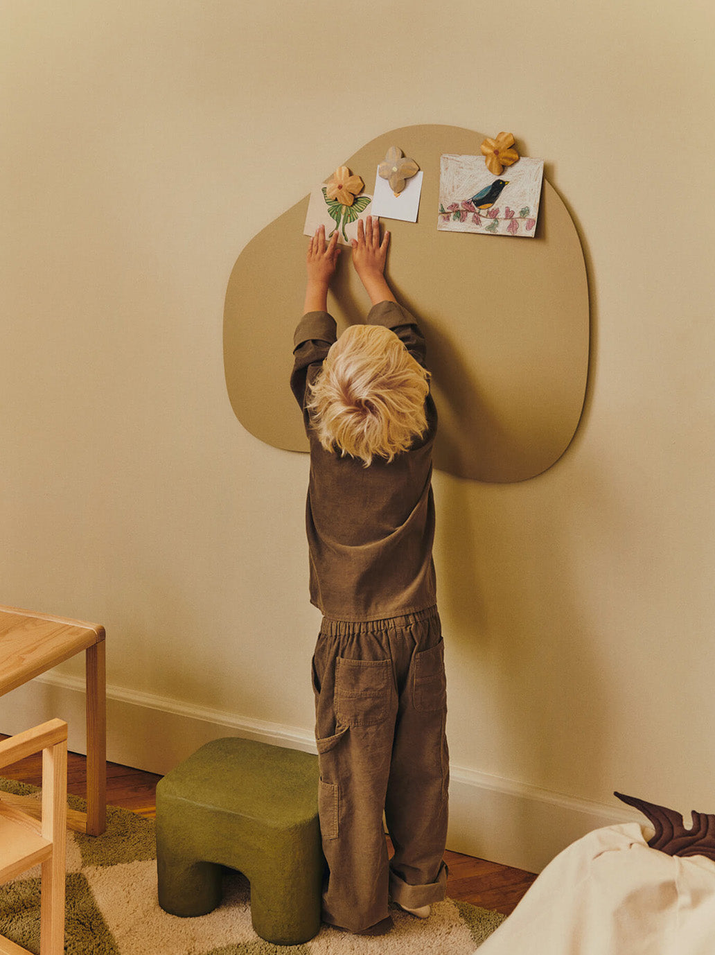 Zestaw magnesów Poesie Hand-carved Magnets Ferm Living BEBE Concept 