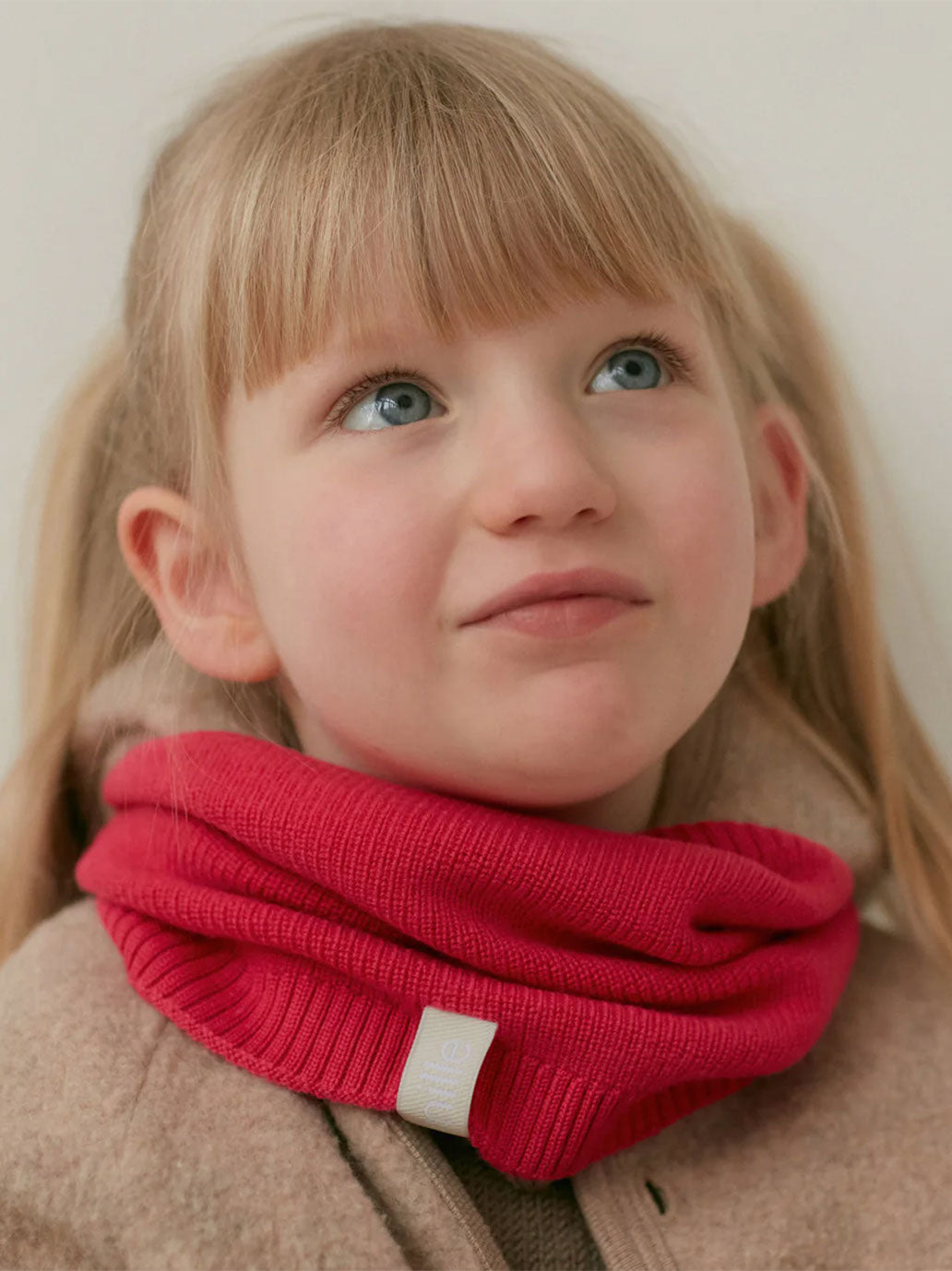 Cienki komin z wełny merino Fine Loop Scarf Mille Family BEBE Concept 