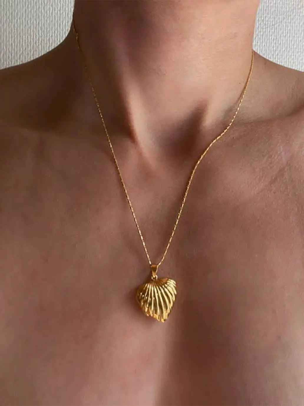 Naszyjnik z otwieranym medalionem Secret Love Pico BEBE Concept 