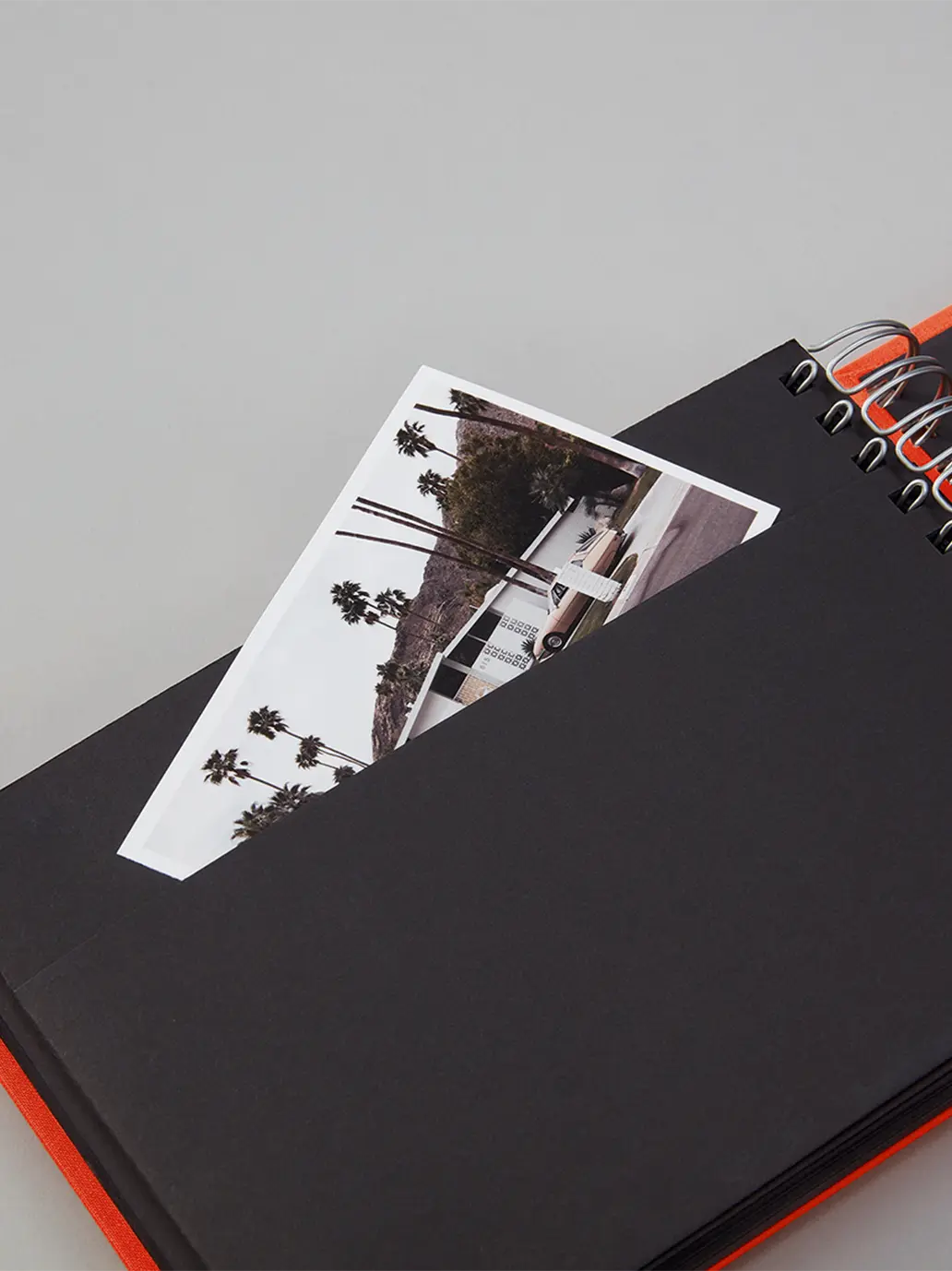 Album na zdjęcia Mucho Mini black pages Semikolon BEBE Concept 