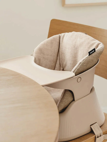 Krzesełko dla dziecka The Portable High Chair Hannie BEBE Concept 