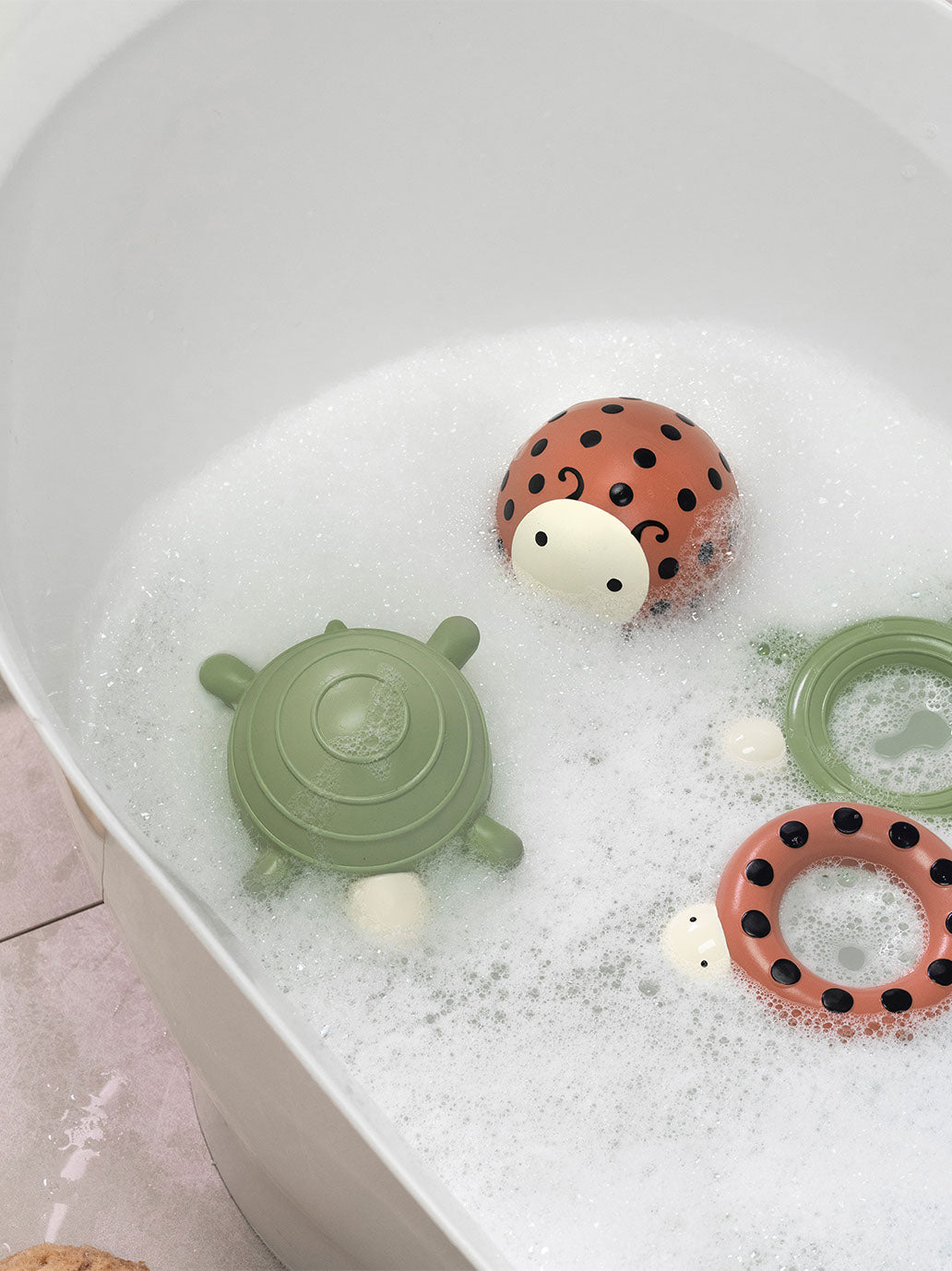 Gumowa zabawka do kąpieli Bath Toy Sebra BEBE Concept 