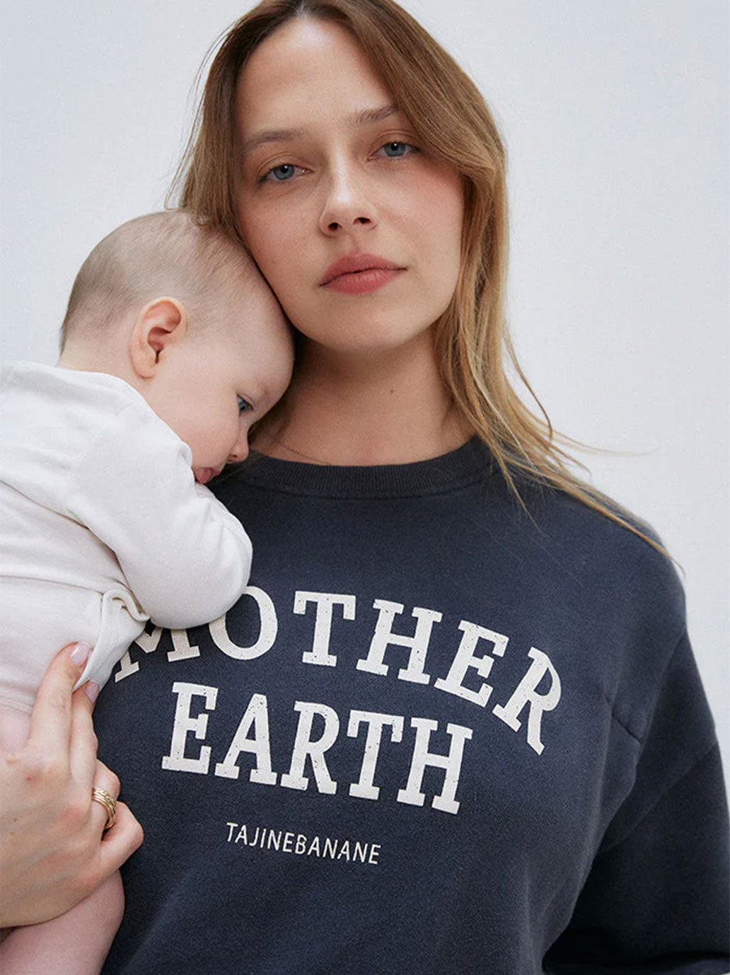 Bluza dla mam karmiących Mother Earth Tajinebanane BEBE Concept 