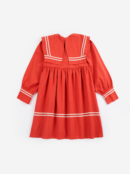 Bobo a choisi une robe de marin