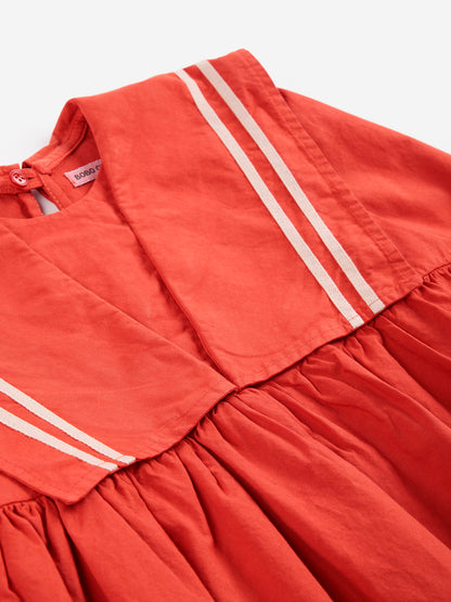 Bobo a choisi une robe de marin
