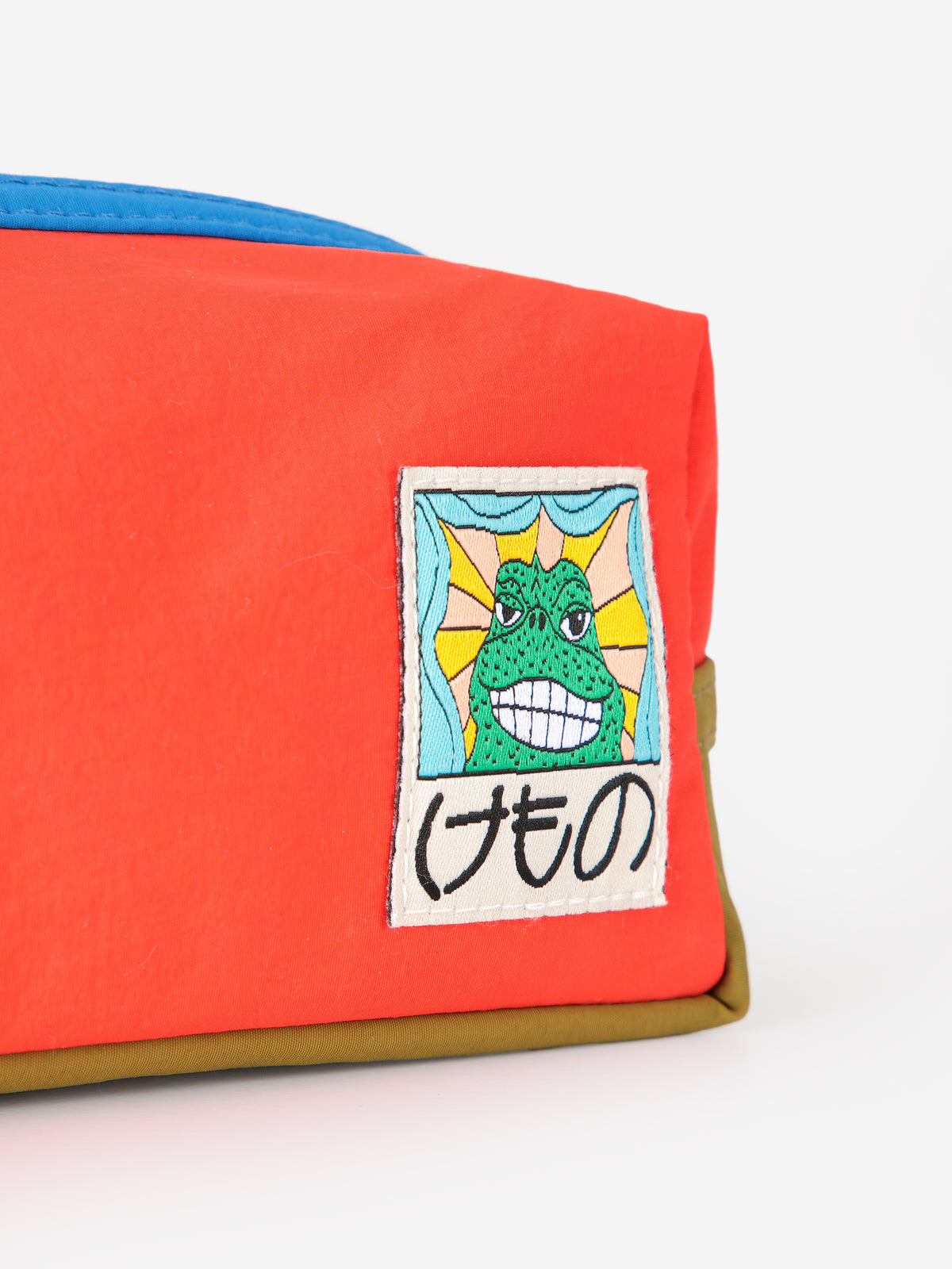Trousse à crayons Beast à blocs de couleur