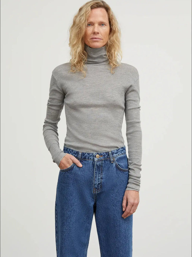Esme Merino T-Neck SKALL STUDIO BEBE Concept 