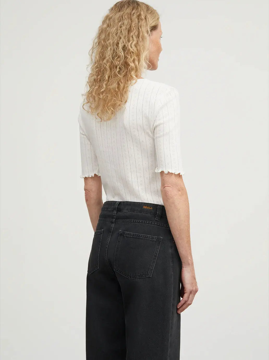 Edie Tee SKALL STUDIO BEBE Concept 