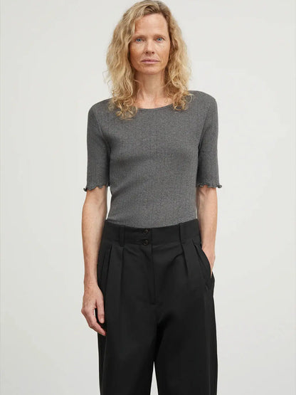 Edie Tee SKALL STUDIO BEBE Concept 
