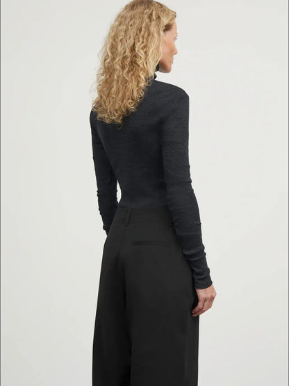 Esme Merino T-Neck SKALL STUDIO BEBE Concept 