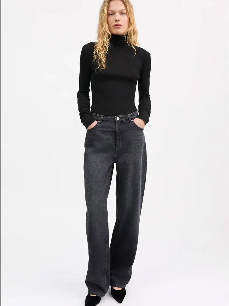 Esme Merino T-Neck SKALL STUDIO BEBE Concept 