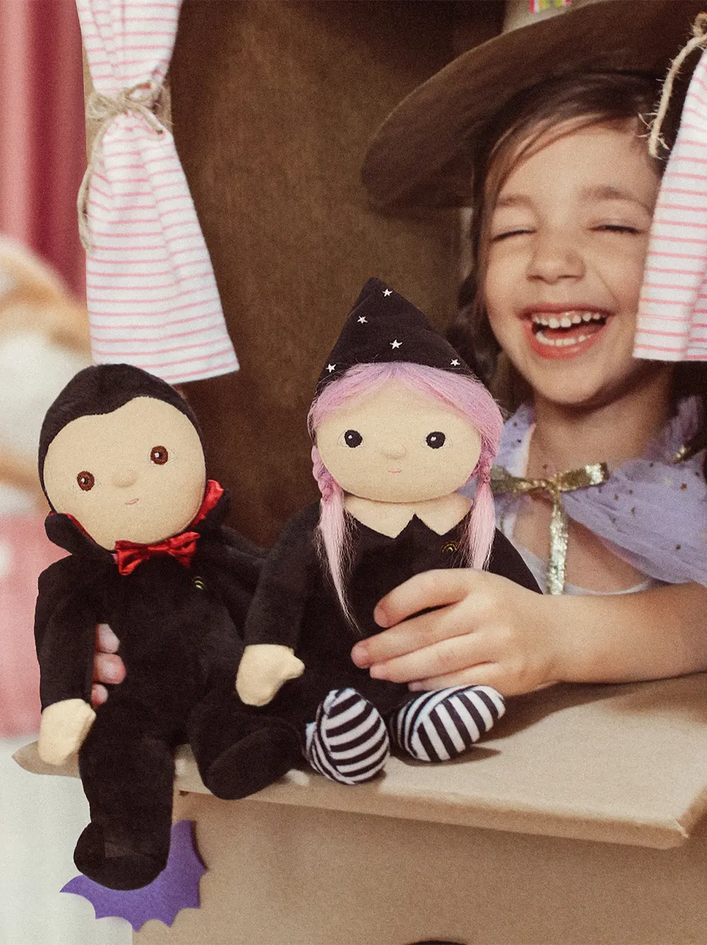 Miękka laleczka Dinky Dinkum Halloween Witch Olli Ella BEBE Concept 