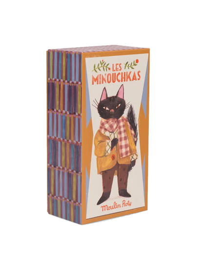 Przytulanka retro w ozdobnym pudełku Les Minouchkas Moulin Roty BEBE Concept 