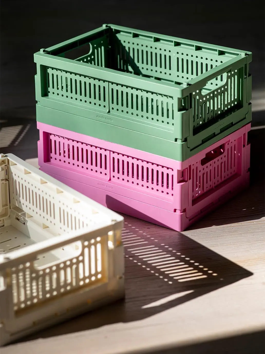 Skrzynka modułowa z recyclingu Made Crate BEBE Concept 
