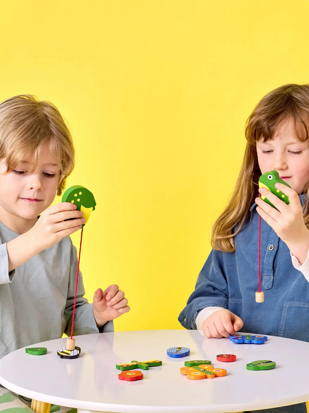 Kidoki Catch A Bug Fishing Game Kikkerland BEBE Concept 