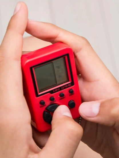 Gra kieszonkowa retro Pocket Arcade Game Kikkerland BEBE Concept 