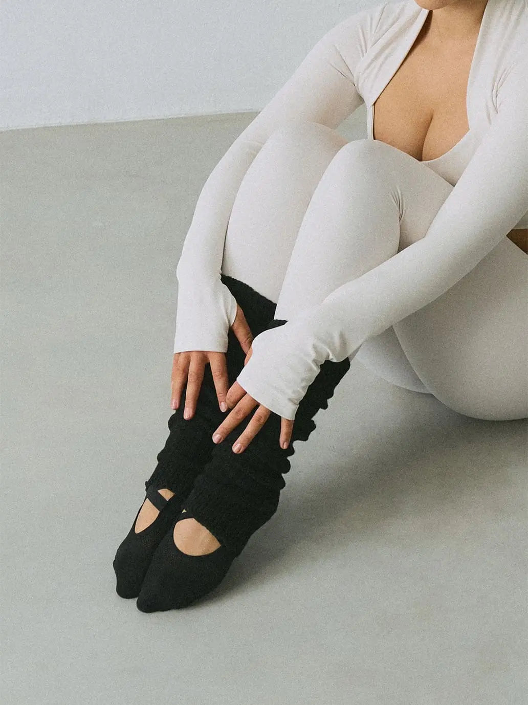 Skarpetki antypoślizgowe Pilates Socks Sisterly Tribe BEBE Concept 