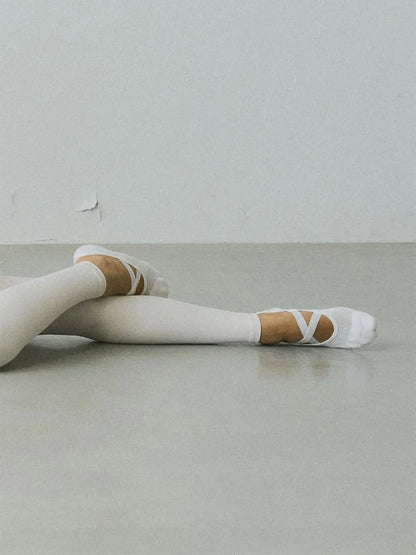 Skarpetki antypoślizgowe Pilates Socks Sisterly Tribe BEBE Concept 