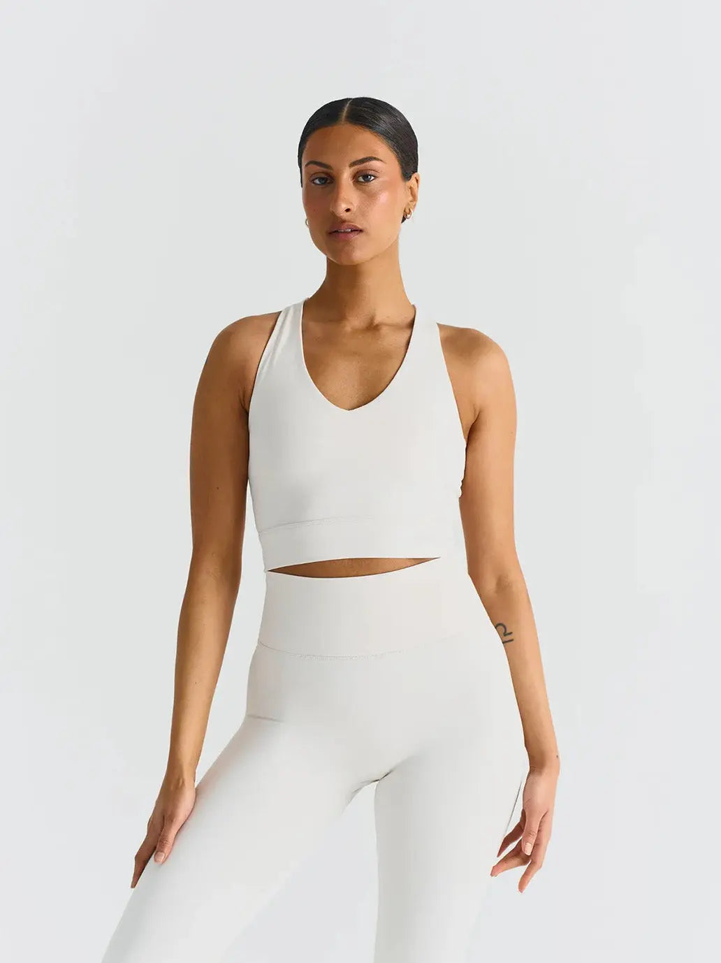 Softsculpt V-neck Cross Back Bra Sisterly Tribe BEBE Concept 