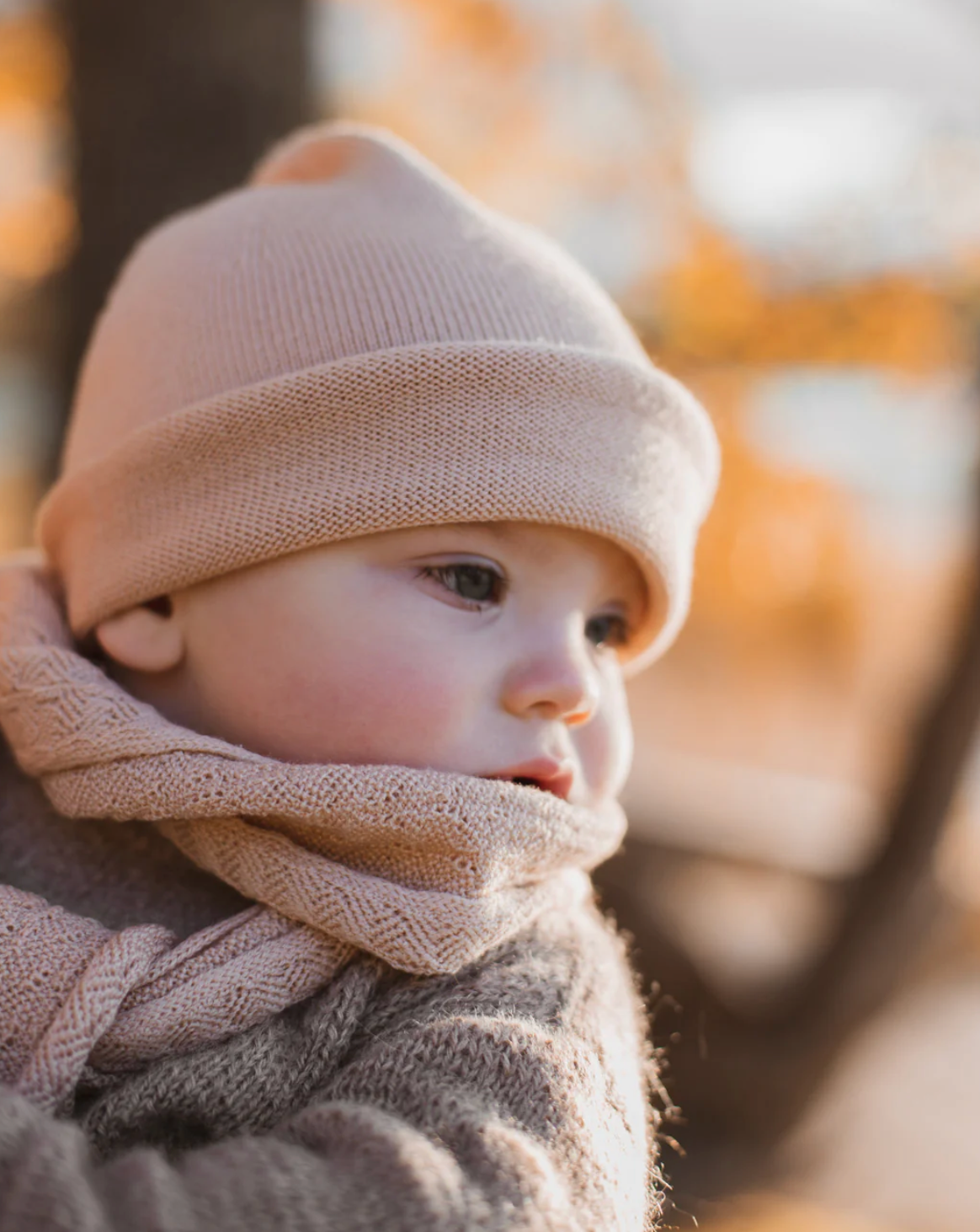 Efa thin merino wool hat APRICOT