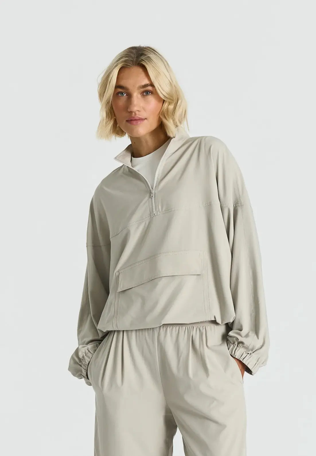 Softflow Anorak Sisterly Tribe BEBE Concept 
