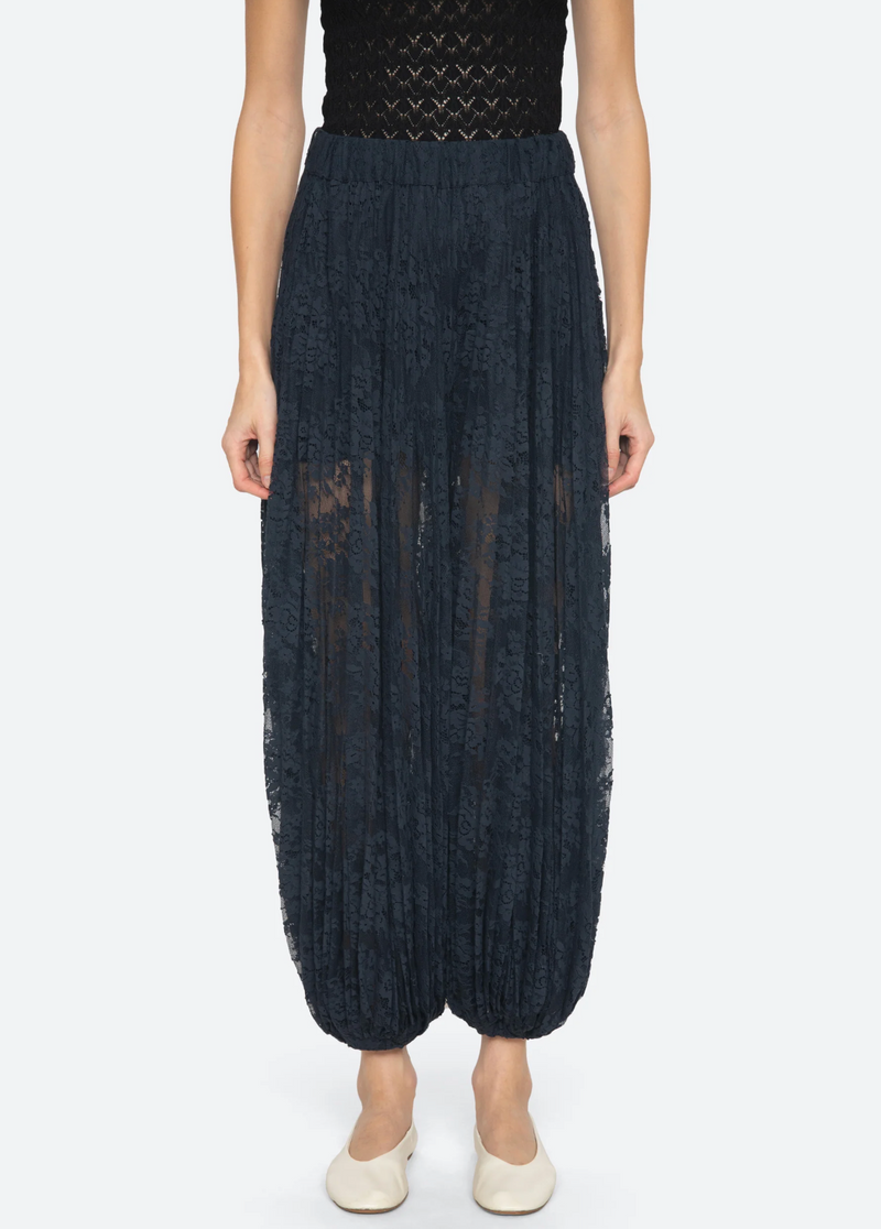 Sharleen Spitzenhose