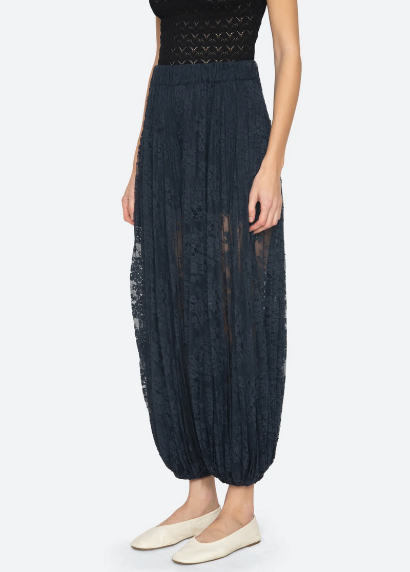 Sharleen Spitzenhose