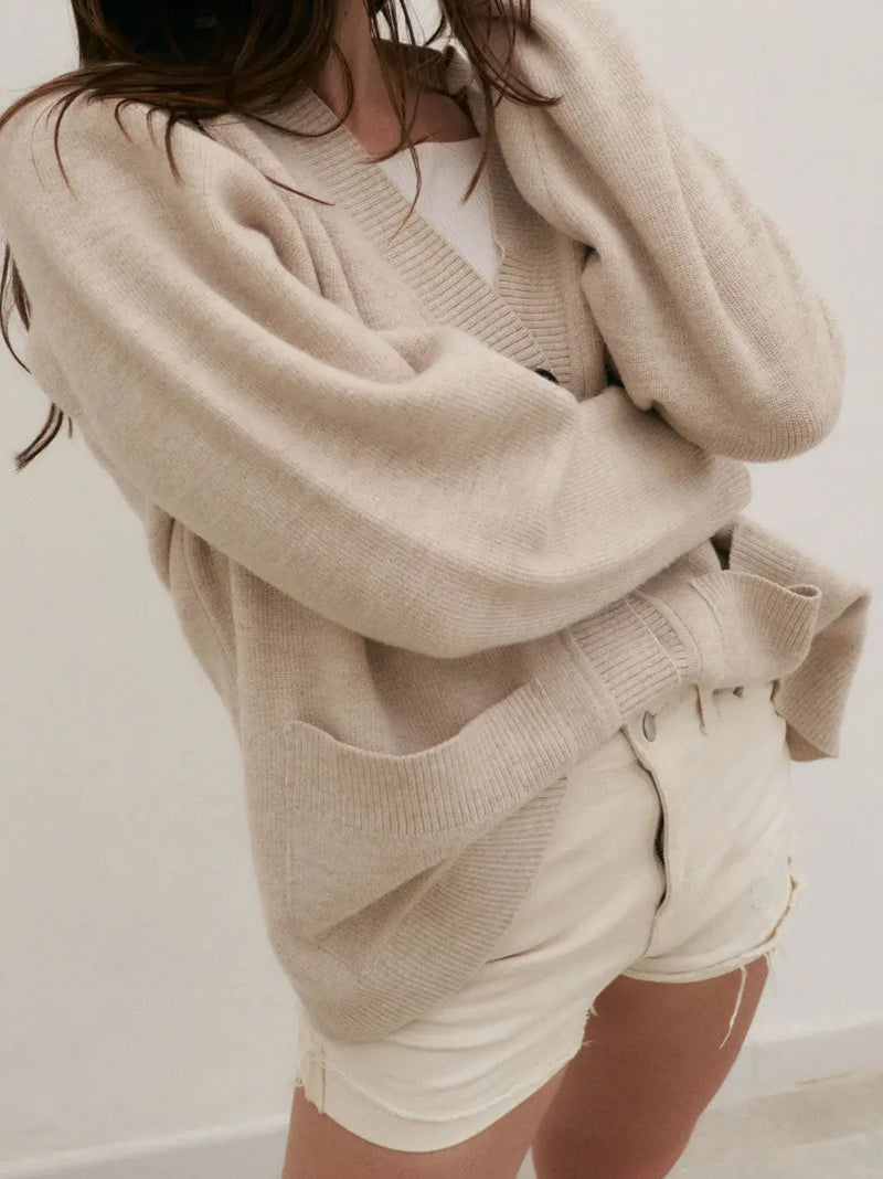 Damski kardigan oversize z wełny merino Mille Family BEBE Concept 