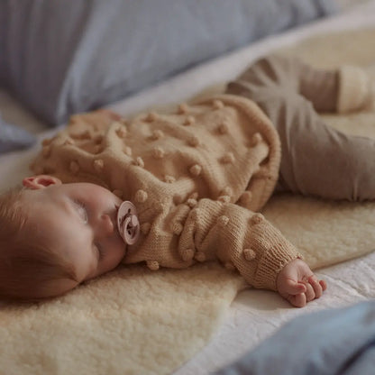 sweterek popcorn z wełny merino Mille Family BEBE Concept 