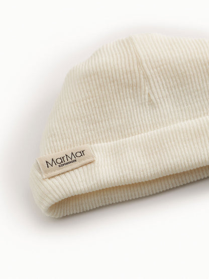 Czapeczka niemowlęca z merino Aiko Rib MarMar Copenhagen BEBE Concept 