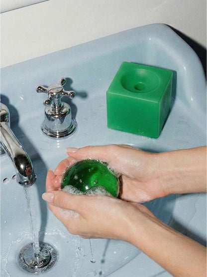 OBA Soap Matias Moellenbach BEBE Concept 