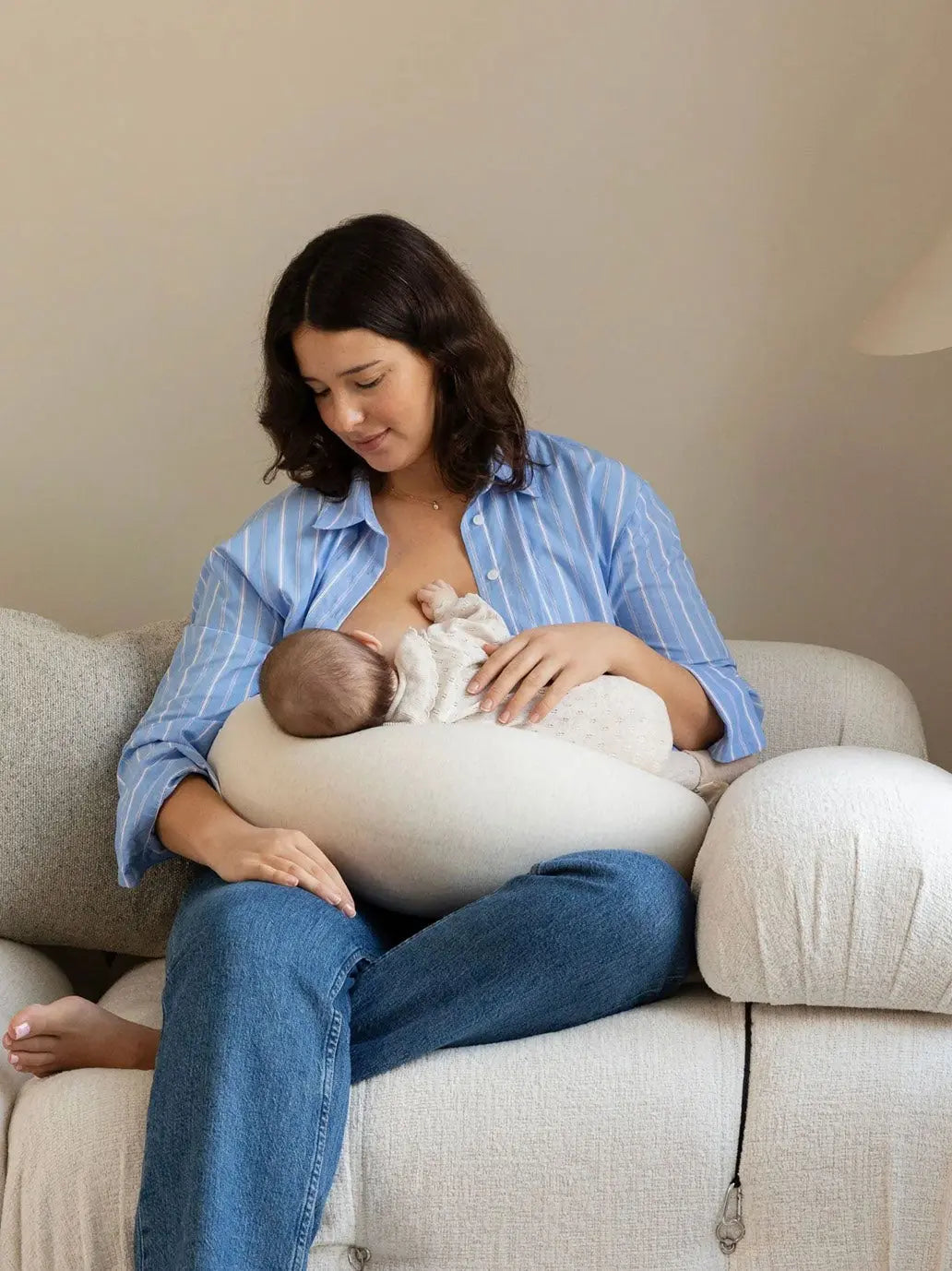 Poduszka do karmienia Nursing Pillow bbhugme BEBE Concept 